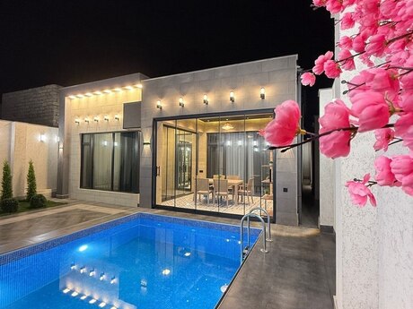 Сдаётся 4-комнатный дом, Mərdəkan, 250 м², 1 000 AZN/мес, фото 2 / 12