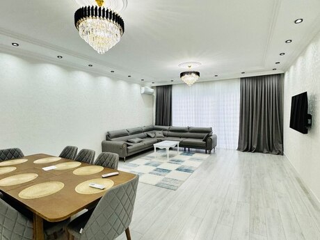 Сдаётся 6-комнатный дом, Mərdəkan, 300 м², 1 000 AZN/мес, фото 2 / 12