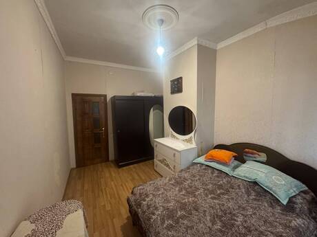 4-cü mikrorayonda 2 otaqlı yeni tikili mənzil kirayə verilir, 60 m², 600 AZN/ay, şəkil 2 / 9