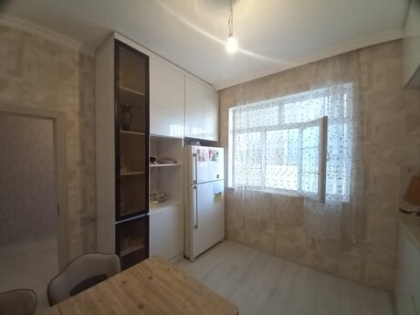 Şah İsmayıl Xətaidə 4 otaqlı həyət evi kirayə verilir, 130 m², 1 000 AZN/ay, şəkil 3 / 8