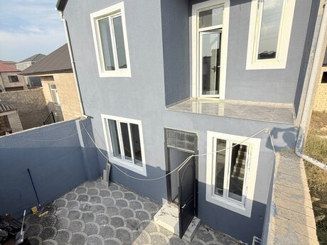 4 otaq · 130 m²