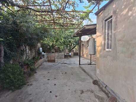 3-комн. · 80 m² · 1/1 этаж, Zabrat