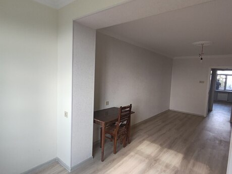 Hövsanda 3 otaqlı köhnə tikili mənzil satılır, 50 m², 120 000 AZN, şəkil 5 / 9