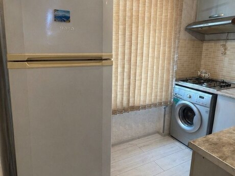 Gənclikdə 2 otaqlı köhnə tikili mənzil kirayə verilir, 55 m², 799 AZN/ay, şəkil 4 / 10