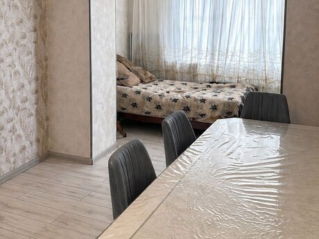 Gənclikdə 2 otaqlı köhnə tikili mənzil kirayə verilir, 55 m², 799 AZN/ay, şəkil 2 / 10