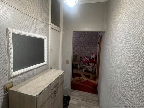 7-ci mikrorayonda 2 otaqlı köhnə tikili mənzil satılır, 55 m², 136 000 AZN, şəkil 5 / 12