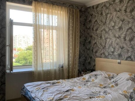 Yeni Yasamalda 3 otaqlı köhnə tikili mənzil satılır, 60 m², 175 000 AZN, şəkil 4 / 12