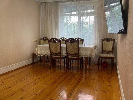3-room old-build apartment for sale in 9-cu mikrorayon, 85 m², 228 000 AZN, photo 2 / 12