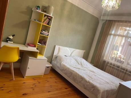 3-room old-build apartment for sale in 9-cu mikrorayon, 85 m², 228 000 AZN, photo 4 / 12