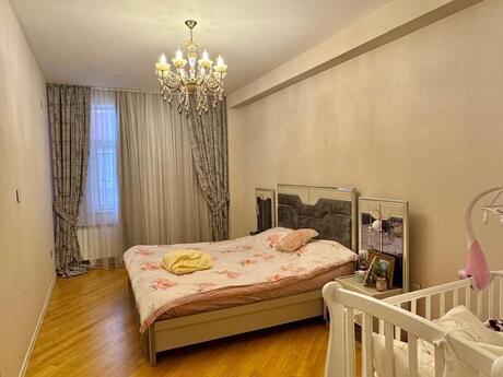 Продаётся 3-комнатная квартира в новостройке, 9-cu mikrorayon, 140 м², 325 000 AZN, фото 5 / 11
