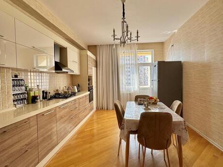 Продаётся 3-комнатная квартира в новостройке, 9-cu mikrorayon, 140 м², 325 000 AZN, фото 4 / 11