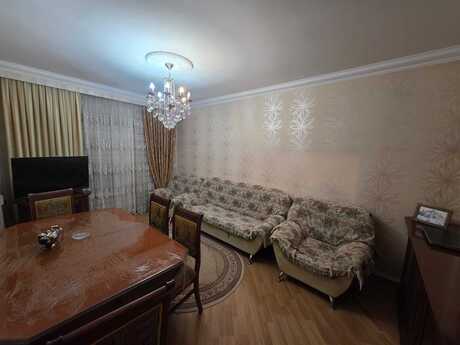 3 otaq · 80 m² · 9/9 mərtəbə, 7-ci mikrorayon