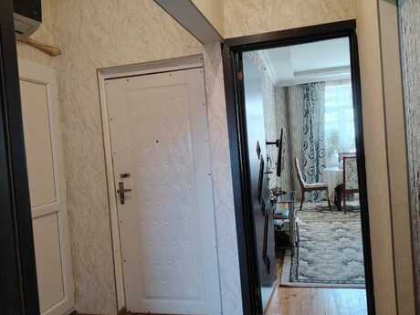 Bakıxanovda 2 otaqlı köhnə tikili mənzil satılır, 60 m², 135 000 AZN, şəkil 5 / 12