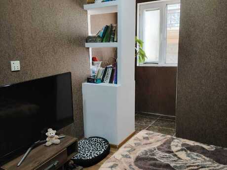 Bakıxanovda 2 otaqlı köhnə tikili mənzil satılır, 60 m², 135 000 AZN, şəkil 3 / 12
