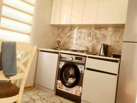 Sarayda 2 otaqlı həyət evi satılır, 64 m², 52 000 AZN, şəkil 2 / 12