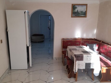 Сдаётся 2-комнатный дом, Əhmədli, 50 м², 450 AZN/мес, фото 2 / 12