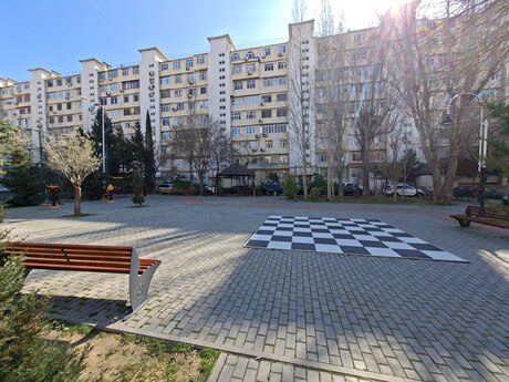 Gənclikdə 3 otaqlı köhnə tikili mənzil kirayə verilir, 90 m², 150 AZN/ay, şəkil 3 / 12