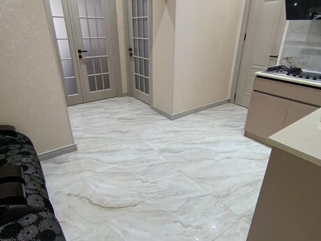 Gənclikdə 2 otaqlı yeni tikili mənzil kirayə verilir, 90 m², 1 100 AZN/ay, şəkil 3 / 8