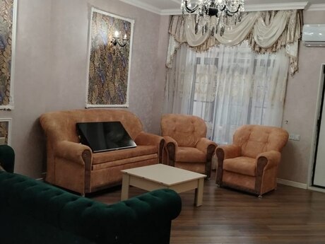 Koroğluda 5 otaqlı həyət evi kirayə verilir, 150 m², 700 AZN/ay, şəkil 3 / 10