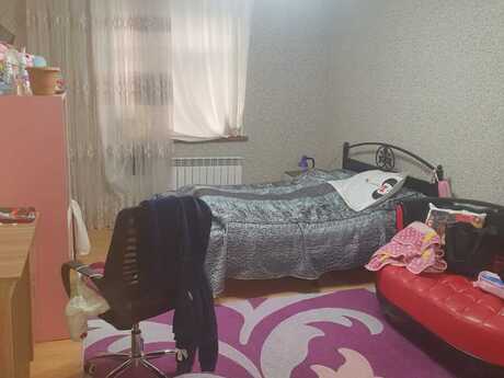 Yeni Günəşlidə 3 otaqlı köhnə tikili mənzil satılır, 90 m², 172 000 AZN, şəkil 5 / 12