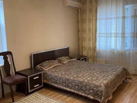 Əhmədlidə 2 otaqlı köhnə tikili mənzil satılır, 45 m², 155 000 AZN, şəkil 2 / 5