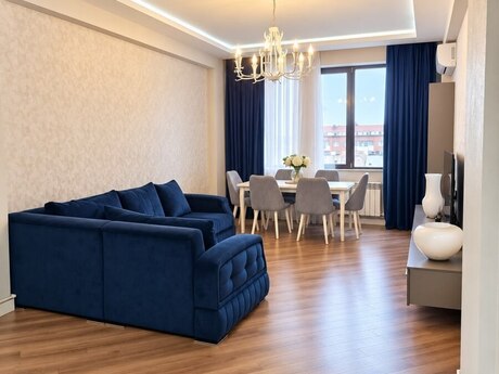 3 otaq · 110 m² · 11/17 mərtəbə, Elmlər Akademiyası