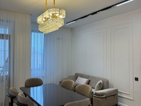 3 otaqlı mənzil, 95 m², 20 Yanvar, 1 100 AZN