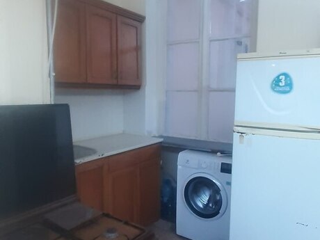 Bayılda 1 otaqlı həyət evi kirayə verilir, 60 m², 350 AZN/ay, şəkil 2 / 12