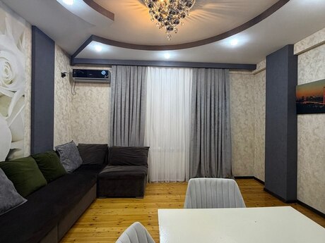 Qurtuluş 93 kompleksində 2 otaqlı yeni tikili mənzil satılır, 51 m², 85 000 AZN, şəkil 2 / 12
