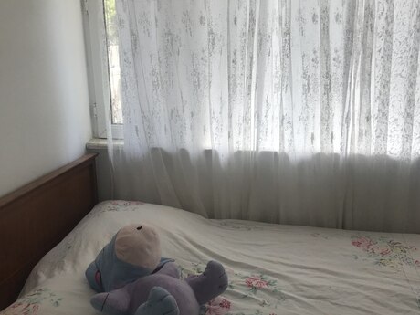 28 Mayda 2 otaqlı köhnə tikili mənzil kirayə verilir, 45 m², 600 AZN/ay, şəkil 4 / 12