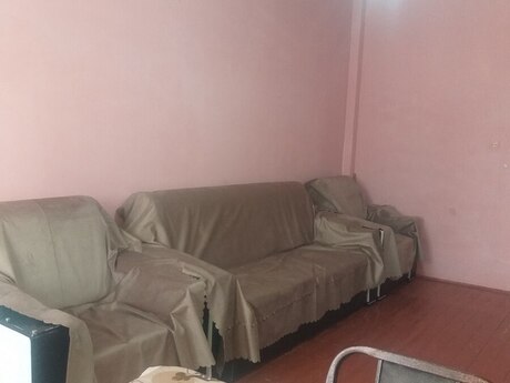 2 otaq · 70 m²