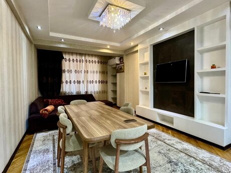 Сдаётся 3-комнатная квартира в новостройке, Yeni Yasamal, 120 м², 850 AZN/мес, фото 3 / 12