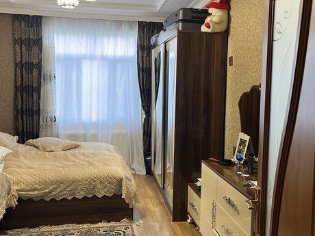 4-cü mikrorayonda 2 otaqlı köhnə tikili mənzil satılır, 45 m², 163 000 AZN, şəkil 2 / 8