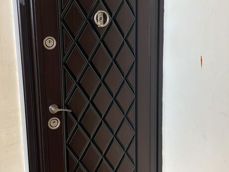 4-cü mikrorayonda 2 otaqlı köhnə tikili mənzil satılır, 45 m², 163 000 AZN, şəkil 5 / 8
