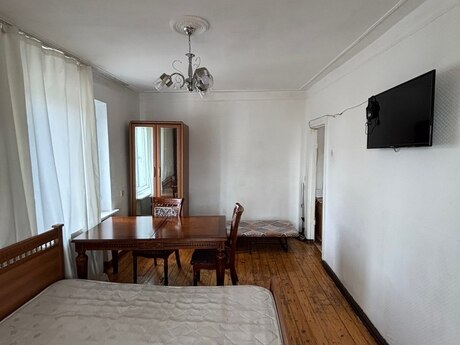 Gənclikdə 1 otaqlı köhnə tikili mənzil satılır, 30 m², 140 000 AZN, şəkil 3 / 12