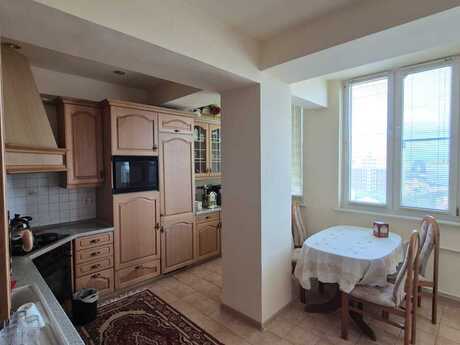 5-room old-build apartment for rent in Elmlər Akademiyası, 120 m², 1 500 AZN/mo, photo 3 / 10