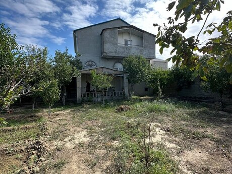 6 otaqlı ev, 200 m², Görədil, 153 000 AZN