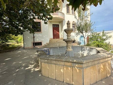 Görədildə 6 otaqlı həyət evi satılır, 360 m², 250 000 AZN, şəkil 2 / 12