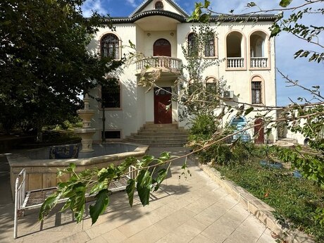 6 otaq · 360 m²