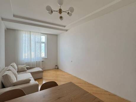 9-cu mikrorayonda 2 otaqlı yeni tikili mənzil satılır, 58 m², 200 000 AZN, şəkil 2 / 12