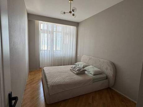 9-cu mikrorayonda 2 otaqlı yeni tikili mənzil satılır, 58 m², 200 000 AZN, şəkil 4 / 12