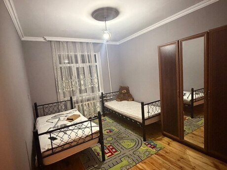 Yeni Günəşlidə 2 otaqlı köhnə tikili mənzil kirayə verilir, 60 m², 450 AZN/ay, şəkil 3 / 12