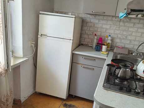 1 otaq · 30 m² · 1/4 mərtəbə, Suraxanı