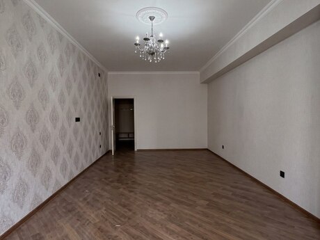 Bayılda 3 otaqlı yeni tikili mənzil satılır, 125 m², 275 000 AZN, şəkil 3 / 12