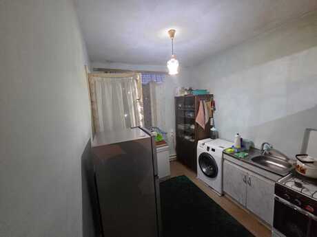 2-room old-build apartment for sale in Bakıxanov, 55 m², 135 000 AZN, photo 2 / 10