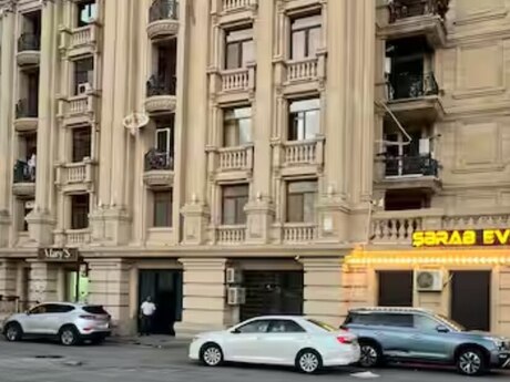 5 otaqlı mənzil, 230 m², Bayıl, 1 500 AZN