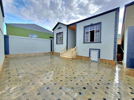 4 otaq · 110 m² · 1/1 mərtəbə, Zabrat