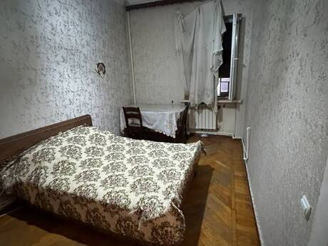 Nəriman Nərimanovda 3 otaqlı köhnə tikili mənzil kirayə verilir, 80 m², 700 AZN/ay, şəkil 5 / 10