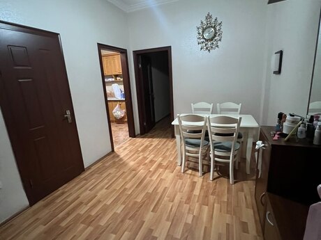 20 Yanvarda 2 otaqlı yeni tikili mənzil kirayə verilir, 70 m², 670 AZN/ay, şəkil 2 / 10