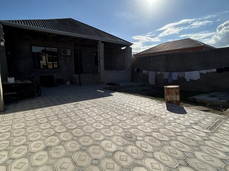 Binədə 3 otaqlı həyət evi satılır, 120 m², 91 000 AZN, şəkil 2 / 12